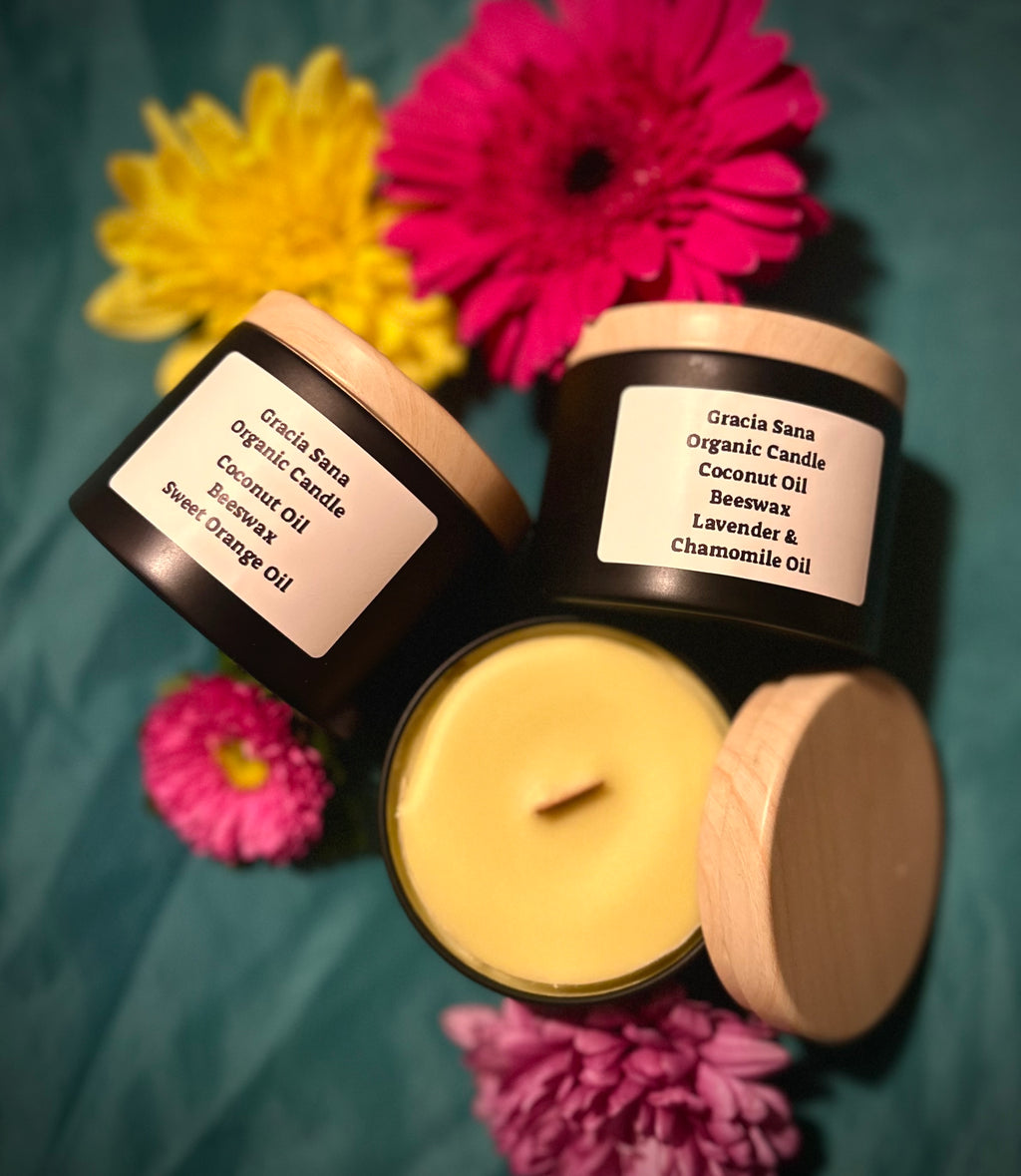 Organic Hand-Poured Candles (Choose a Scent)